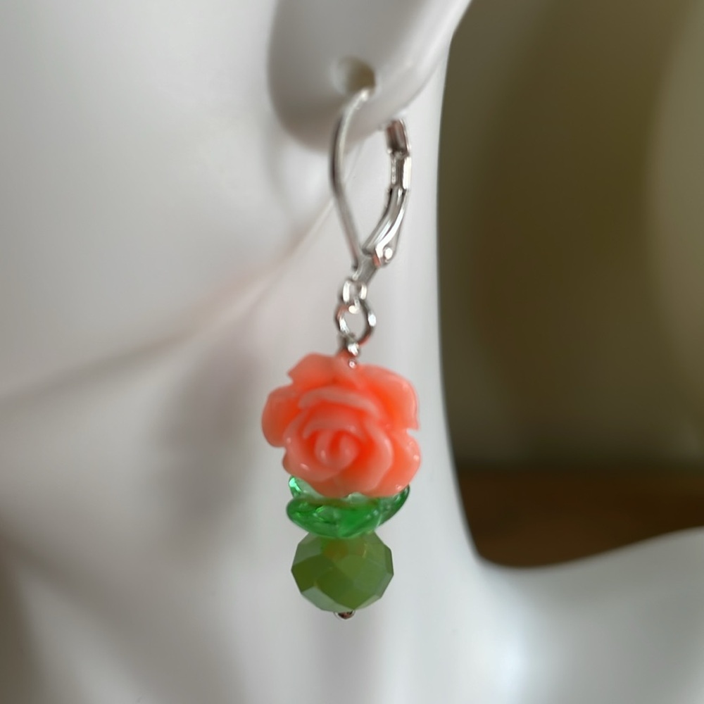 HAND CRAFTED PIERCED EARRINGS Pink Roses Green Drop Dangles Floral
